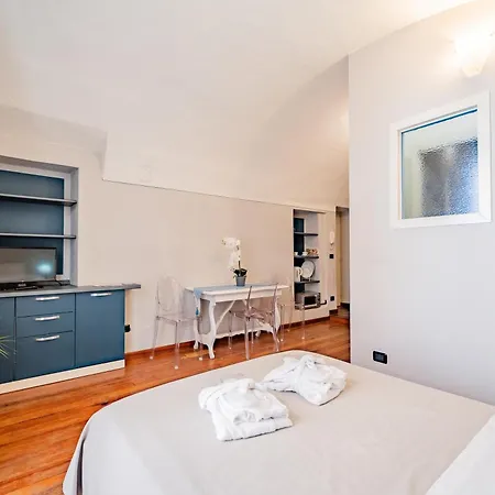 בית הארחה Antico Palazzo 4*