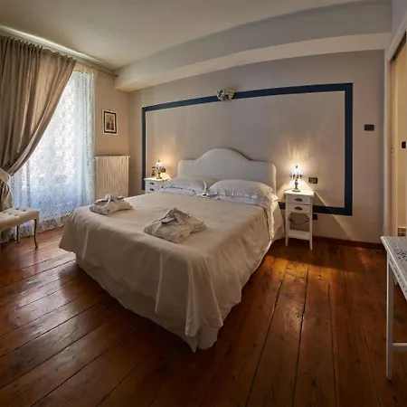 בית הארחה Antico Palazzo Mondovì