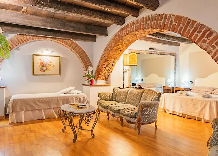 Antico Palazzo 4* Mondovi
